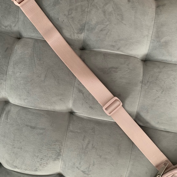 ORIGINAL OG Lululemon Everywhere Belt Bag Misty Pink - Picture 7 of 15